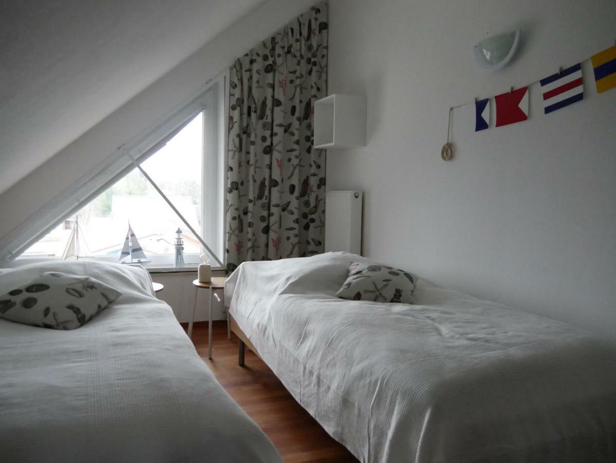 Ferienwohnung Kaeptn'S Koje Weener Exterior foto