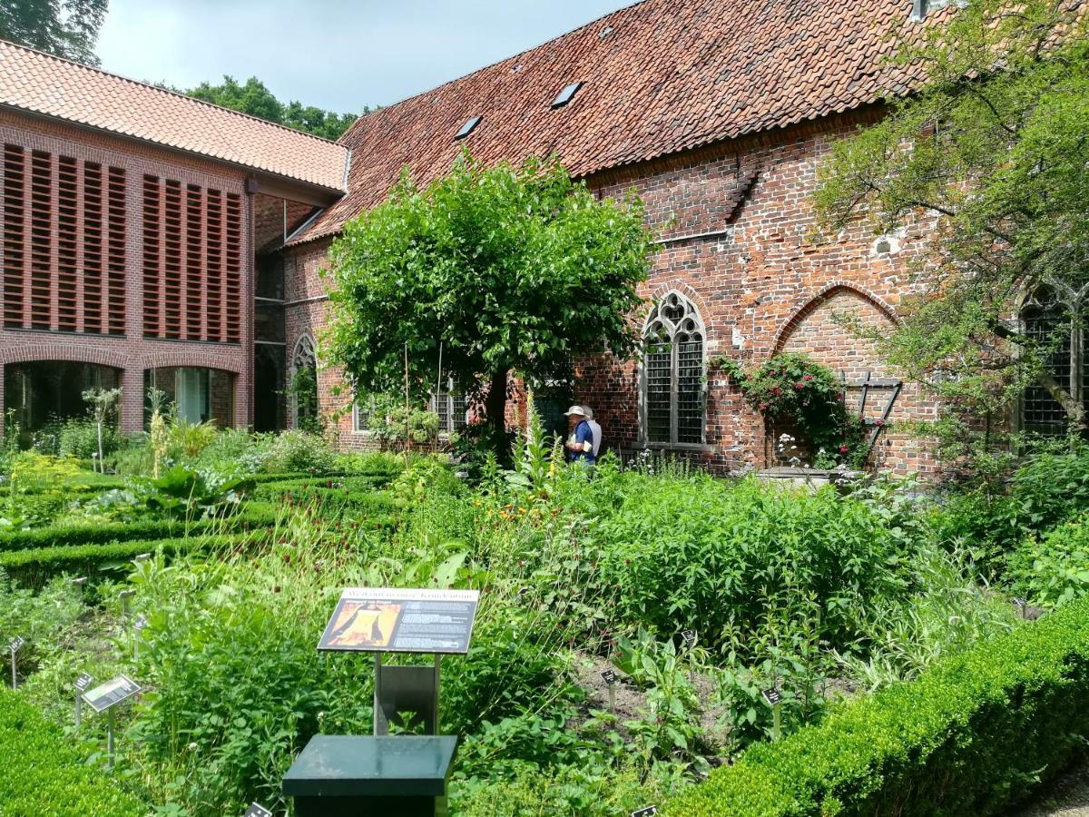 Ferienwohnung Kaeptn'S Koje Weener Exterior foto